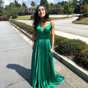 Sheri Hill size 00 prom/homecoming dress